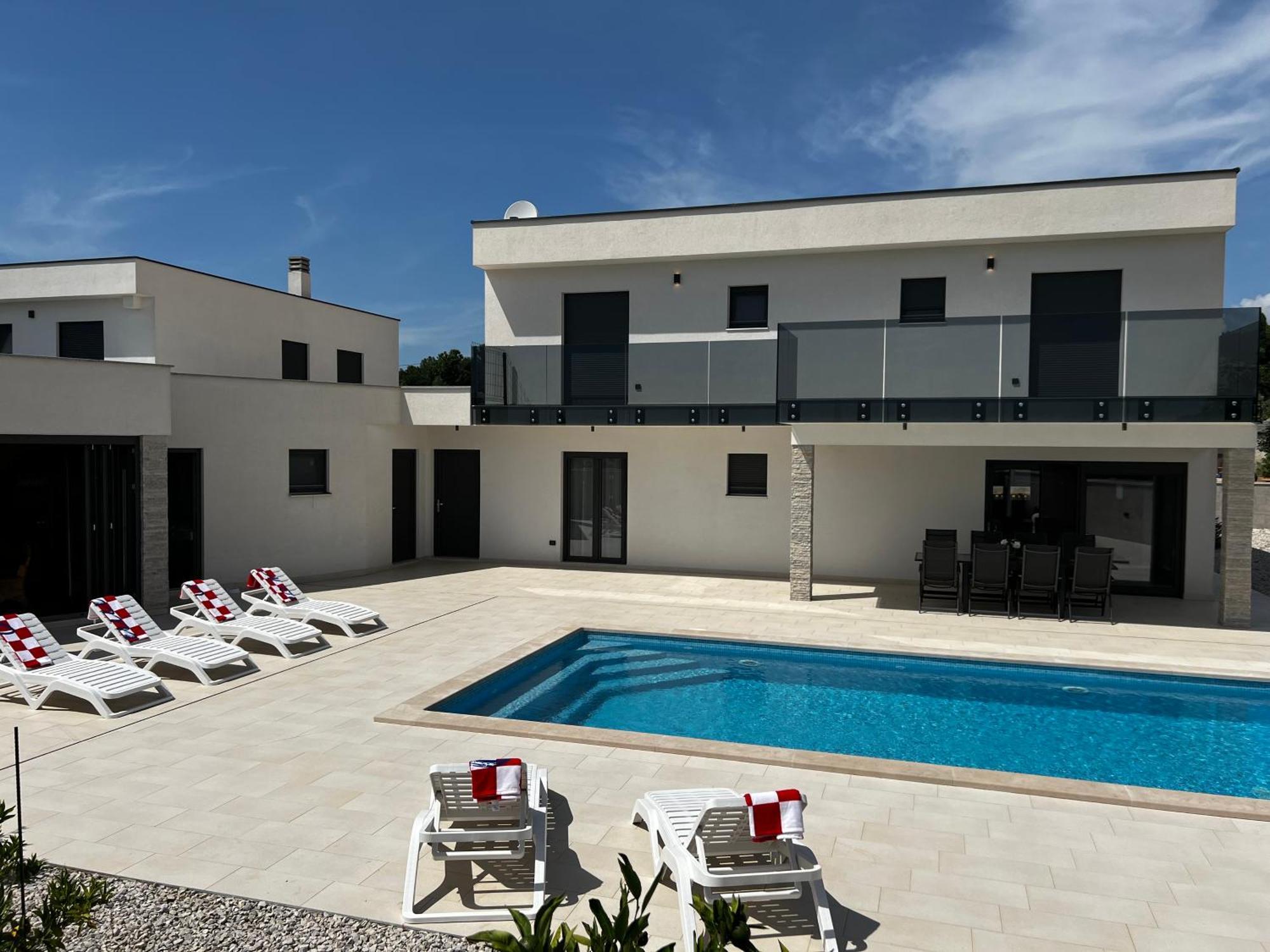 Villa Mare - Modern Villa With Swimming Pool And Jacuzzi Pula Luaran gambar